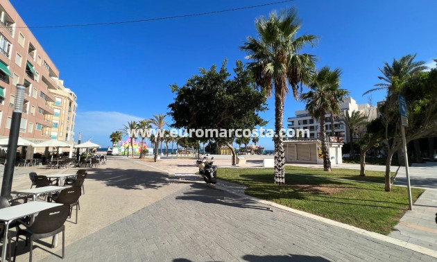 Objekte zum Wiederverkauf - Wohnung - Torrevieja - La Mata