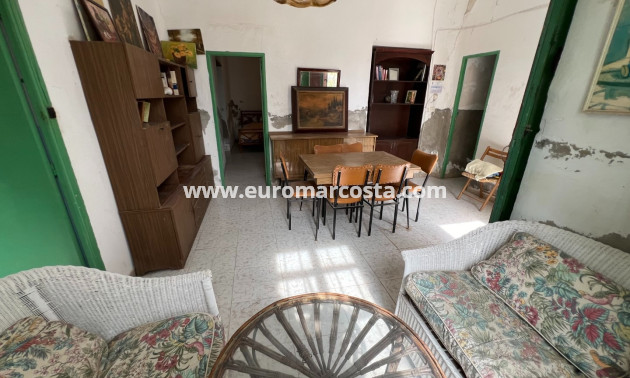 Sale - Country house - Elche Pedanías - La Marina