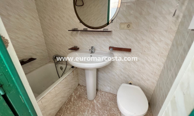 Sale - Country house - Elche Pedanías - La Marina