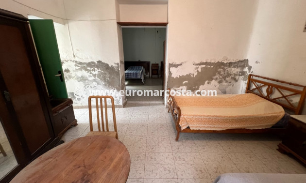 Sale - Country house - Elche Pedanías - La Marina