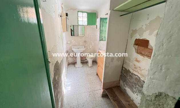 Sale - Country house - Elche Pedanías - La Marina