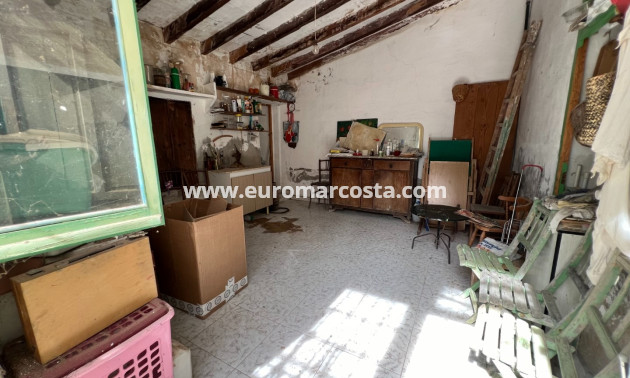 Sale - Country house - Elche Pedanías - La Marina