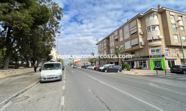 Objekte zum Wiederverkauf - Landhaus - Elche Pedanías - La Marina