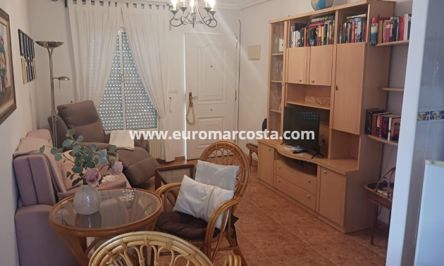 Sale - Bungalow - San Fulgencio - Oasis