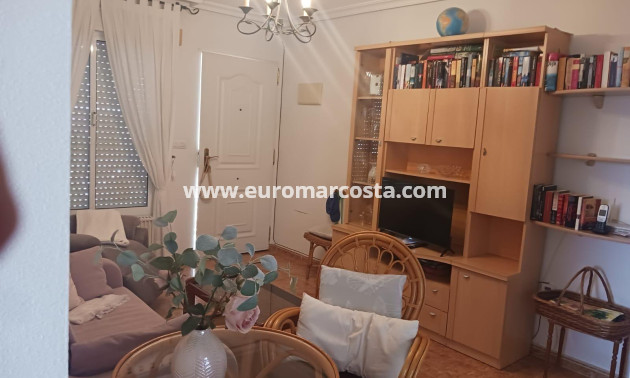 Sale - Bungalow - San Fulgencio - Oasis