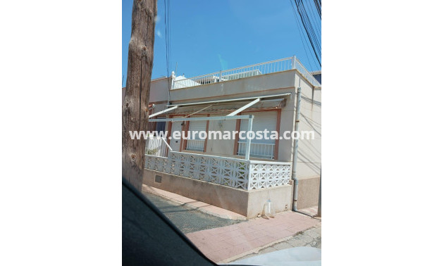 Sale - Bungalow - San Fulgencio - Oasis