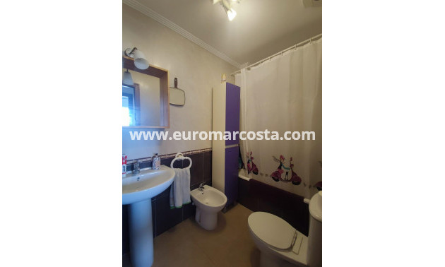 Sale - Apartment / flat - Torrevieja - TORREVIEJA