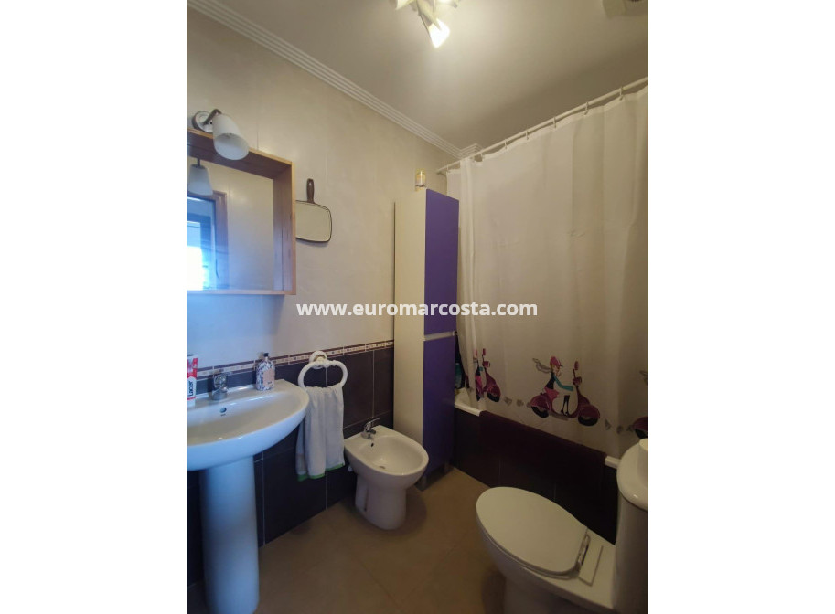 Sale - Apartment / flat - Torrevieja - TORREVIEJA