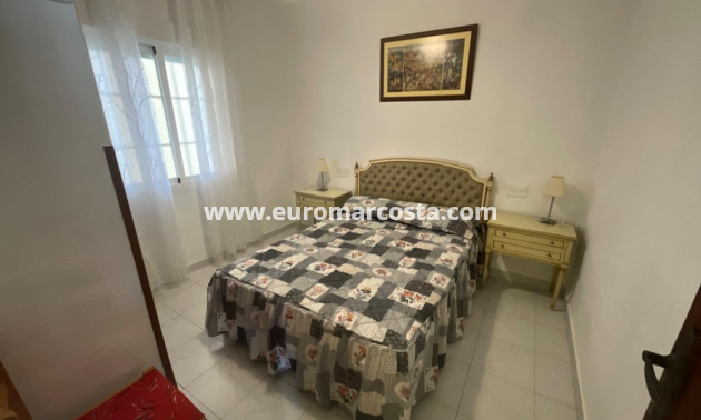 Sale - Apartment / flat - Torrevieja - La Mata