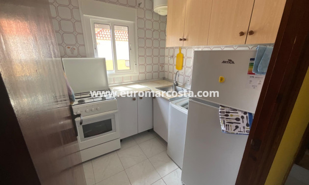 Sale - Apartment / flat - Torrevieja - La Mata