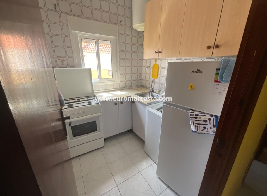 Sale - Apartment / flat - Torrevieja - La Mata