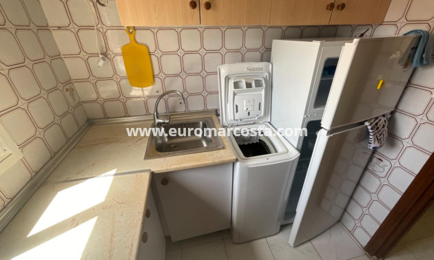 Sale - Apartment / flat - Torrevieja - La Mata