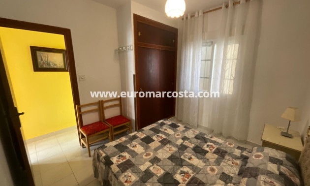 Sale - Apartment / flat - Torrevieja - La Mata