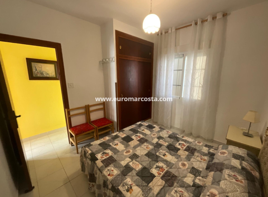 Sale - Apartment / flat - Torrevieja - La Mata