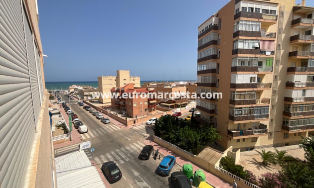 Sale - Apartment / flat - Torrevieja - La Mata