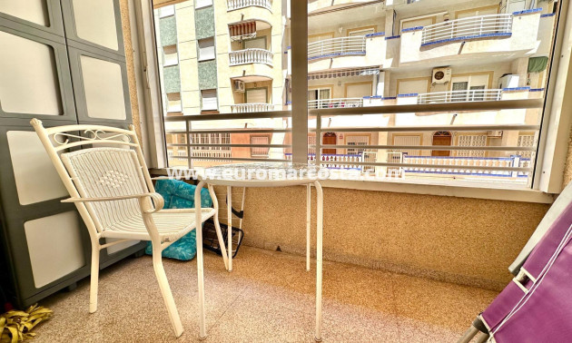 Sale - Apartment / flat - Guardamar del Segura - Pueblo