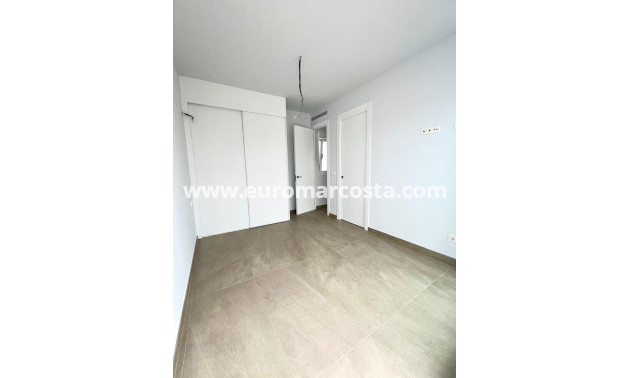 New Build - Apartment / flat - Torrevieja - Orihuela Costa