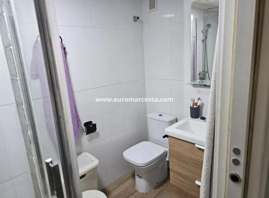 Sale - Apartment / flat - Torrevieja - TORREVIEJA