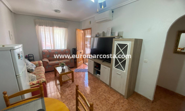 Objekte zum Wiederverkauf - Wohnung - Torrevieja - TORREVIEJA