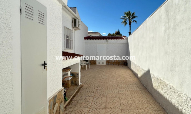 Sale - Detached House / Villa - Ciudad quesada - Ciudad Quesada