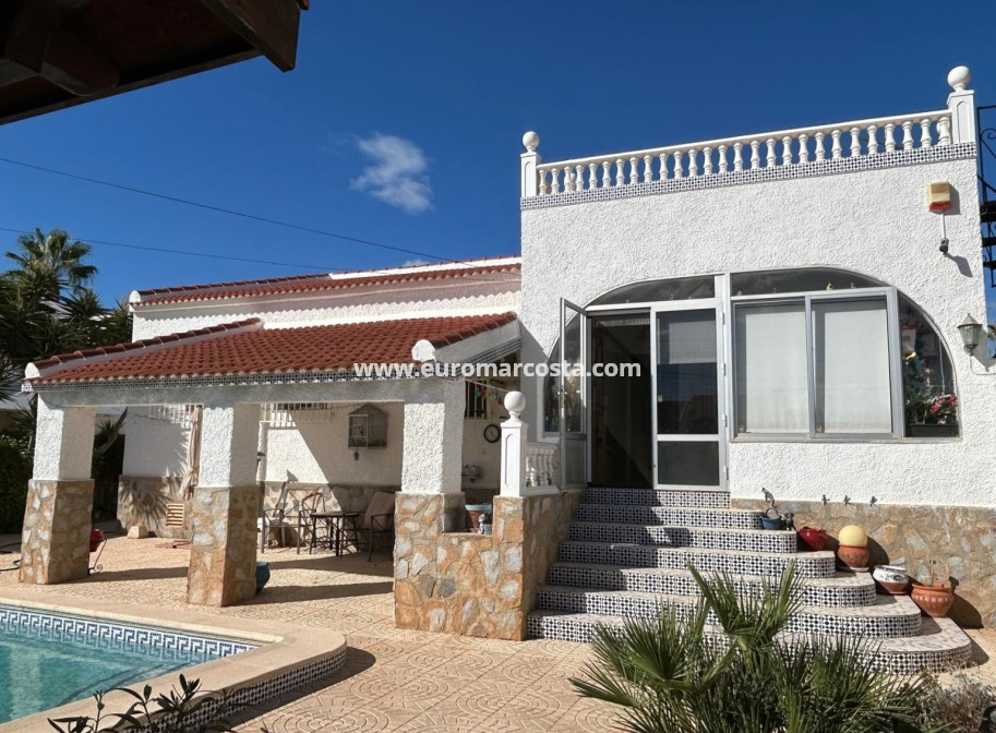 Sale - Detached House / Villa - Ciudad quesada - Ciudad Quesada