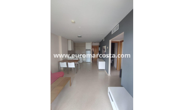 Sale - Apartment / flat - Guardamar del Segura - Pueblo