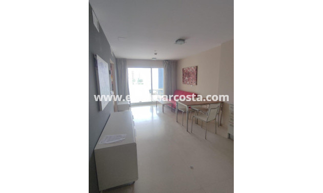 Sale - Apartment / flat - Guardamar del Segura - Pueblo