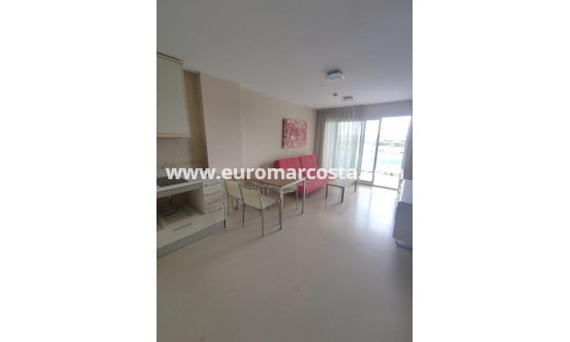 Sale - Apartment / flat - Guardamar del Segura - Pueblo