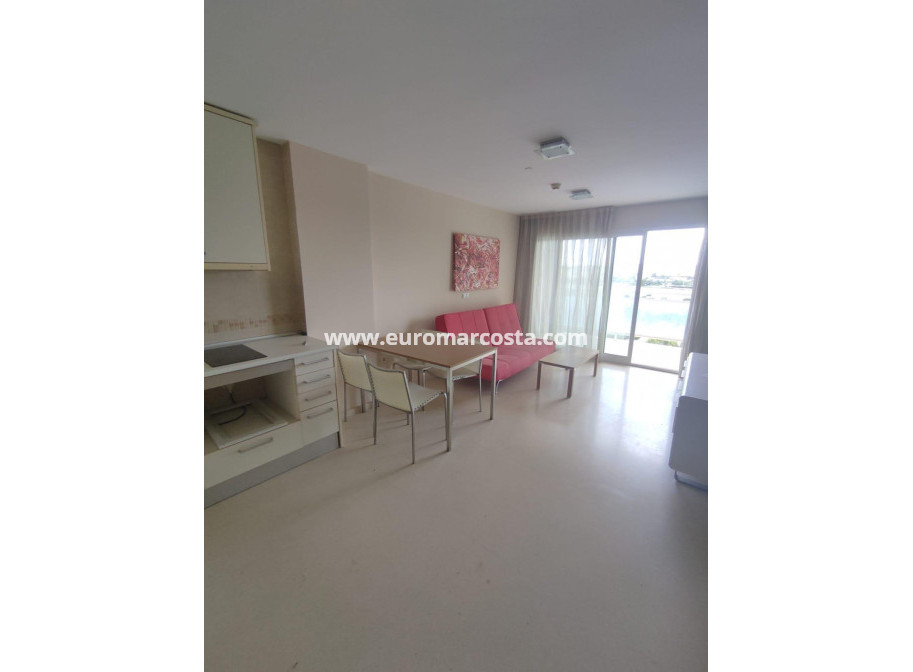 Sale - Apartment / flat - Guardamar del Segura - Pueblo