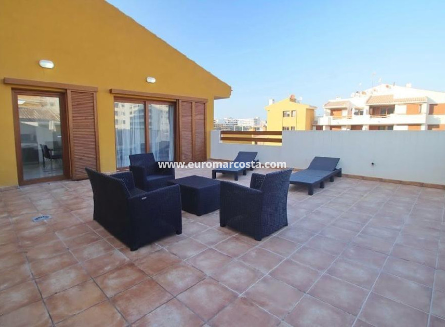 Sale - Apartment / flat - Torrevieja - Orihuela Costa