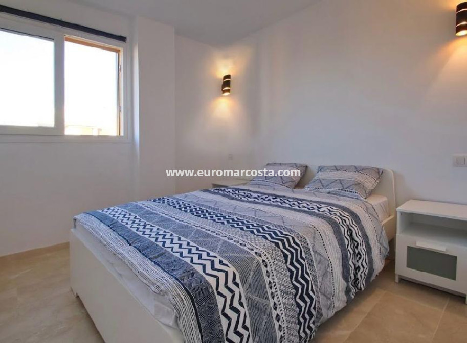 Venta - Apartamento / piso - Torrevieja - Orihuela Costa