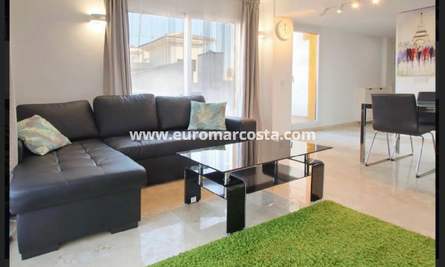 Sale - Apartment / flat - Torrevieja - Orihuela Costa