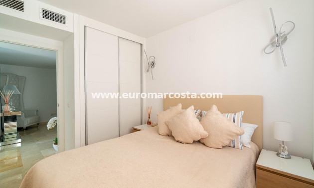 Sale - Penthouse - Torrevieja - Orihuela Costa