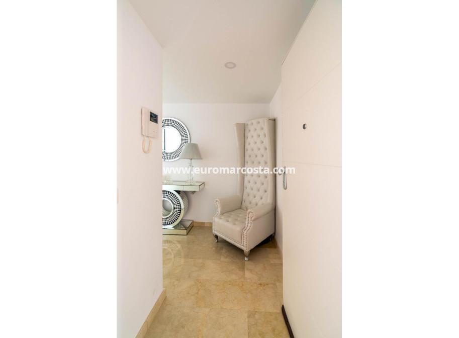 Sale - Penthouse - Torrevieja - Orihuela Costa