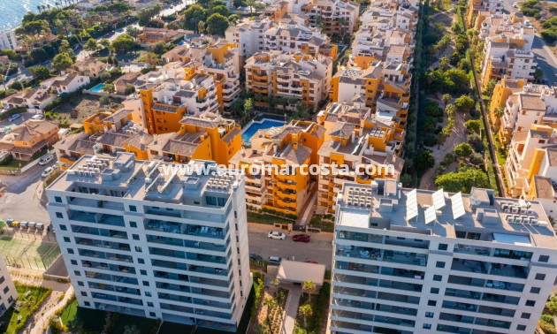 Sale - Penthouse - Torrevieja - Orihuela Costa