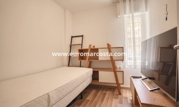 Objekte zum Wiederverkauf - Wohnung - Torrevieja - TORREVIEJA