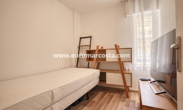 Objekte zum Wiederverkauf - Wohnung - Torrevieja - TORREVIEJA