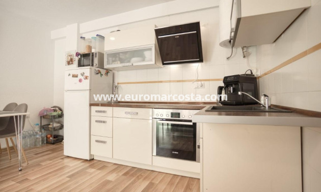 Objekte zum Wiederverkauf - Wohnung - Torrevieja - TORREVIEJA