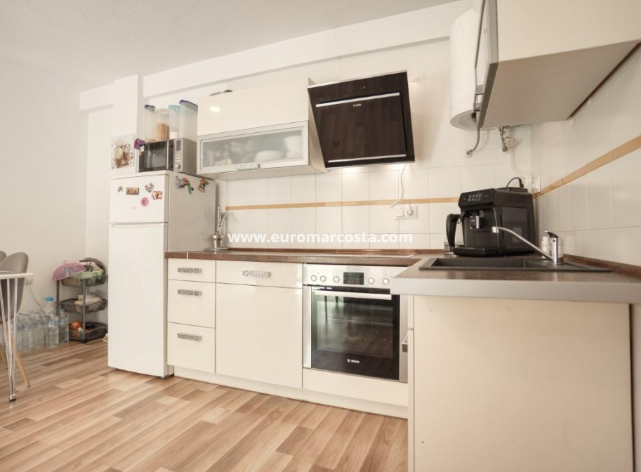 Objekte zum Wiederverkauf - Wohnung - Torrevieja - TORREVIEJA