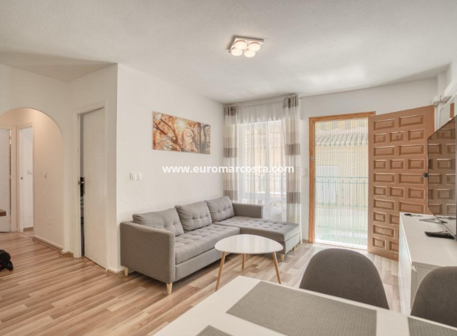Objekte zum Wiederverkauf - Wohnung - Torrevieja - TORREVIEJA