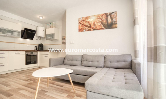 Objekte zum Wiederverkauf - Wohnung - Torrevieja - TORREVIEJA
