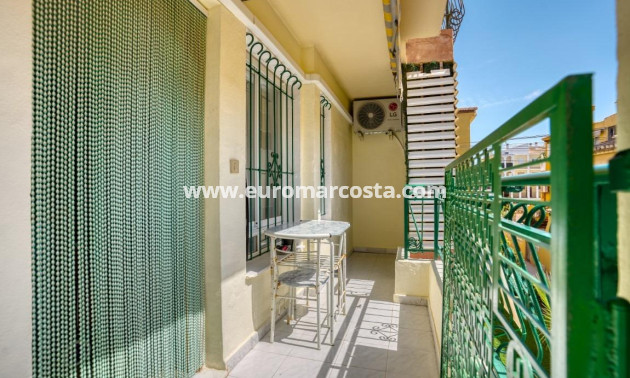 Objekte zum Wiederverkauf - Wohnung - Torrevieja - TORREVIEJA