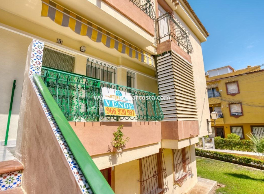 Objekte zum Wiederverkauf - Wohnung - Torrevieja - TORREVIEJA