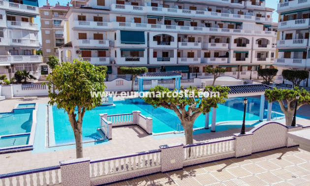 Sale - Apartment / flat - Torrevieja - La Mata