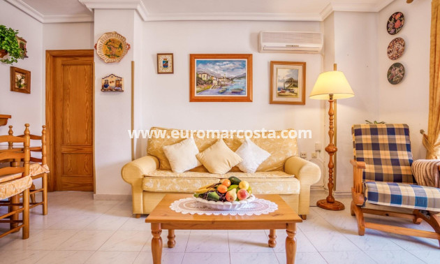 Sale - Apartment / flat - Torrevieja - La Mata