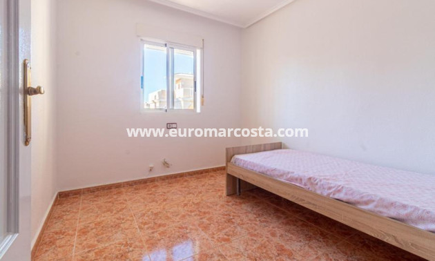 Sale - Bungalow - Torrevieja - TORREVIEJA