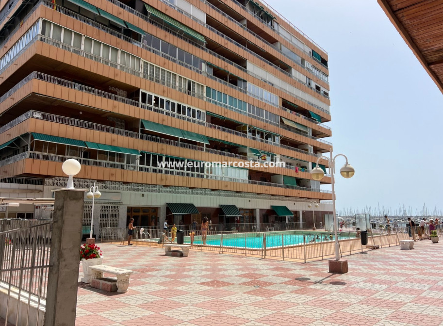 Venta - Apartamento / piso - Torrevieja - TORREVIEJA