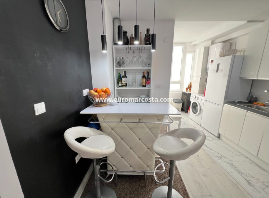 Sale - Apartment / flat - Guardamar del Segura