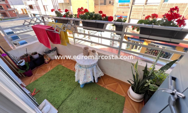 Sale - Apartment / flat - Guardamar del Segura