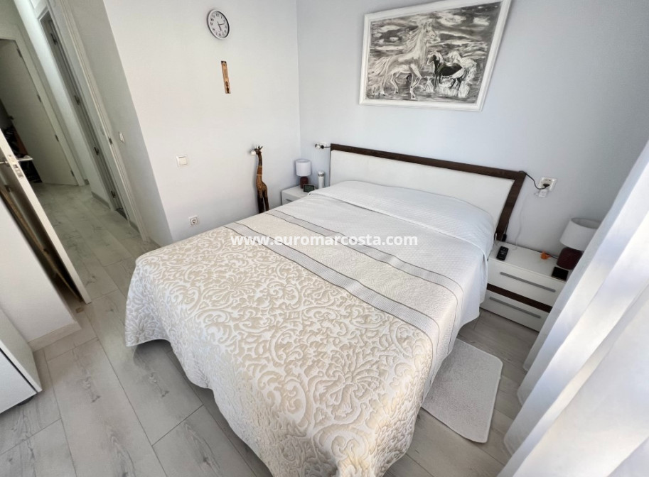 Sale - Apartment / flat - Guardamar del Segura